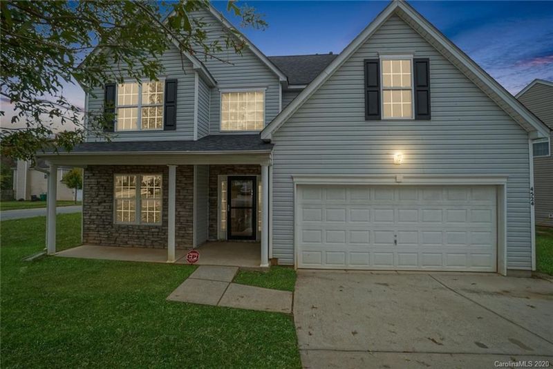 4524 Canipe Dr, Charlotte, NC 28269