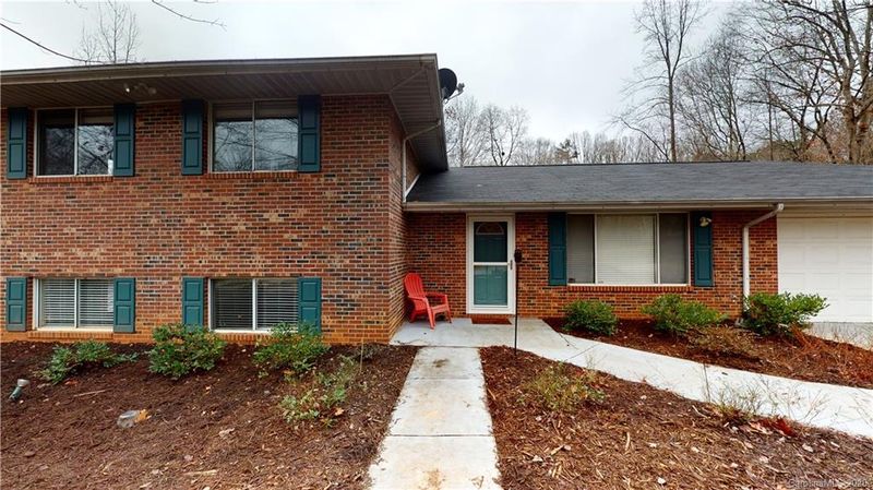 7725 Farmbrook Dr, Waxhaw, NC 28173