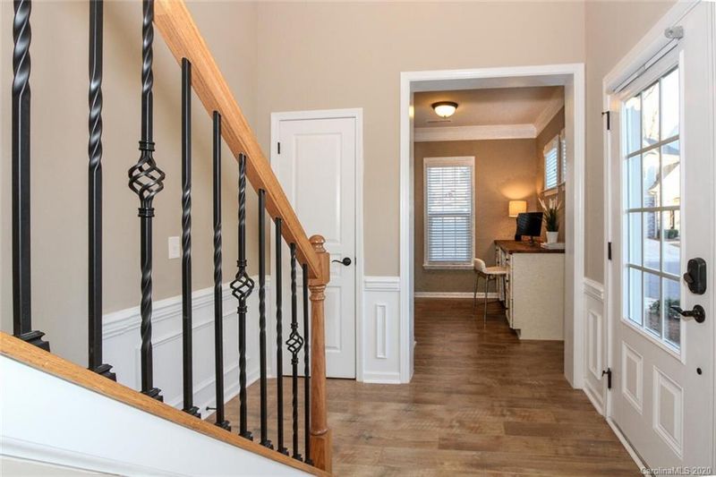 5139 Mount Clare Ln, Charlotte, NC 28210