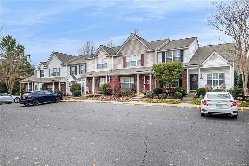 221 Butler Pl, Fort Mill, SC 29715