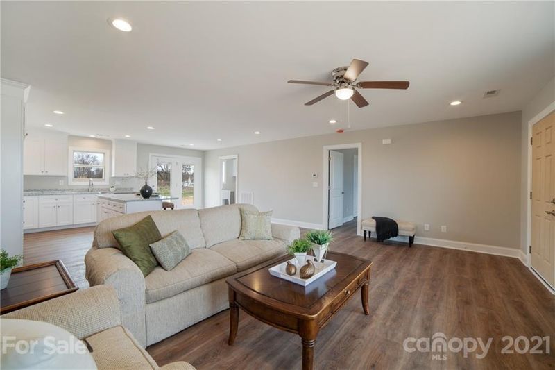 107 Allen Hill Way, Olin, NC 28660