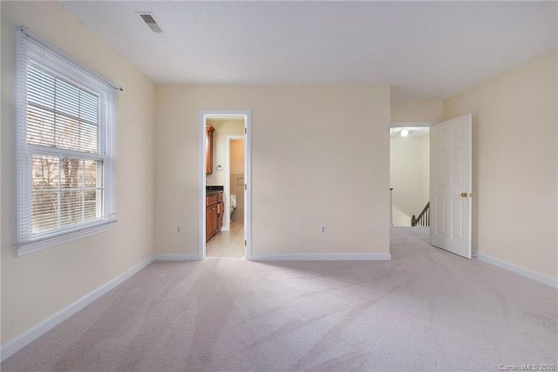 5736 Carmel Station Ave, Charlotte, NC 28226