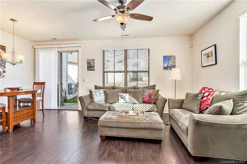 3836 Willow Green Pl, Charlotte, NC 28206