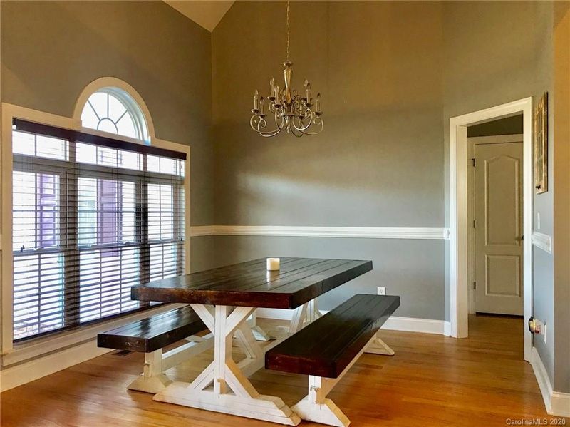110 Stallion Ln, Statesville, NC 28625