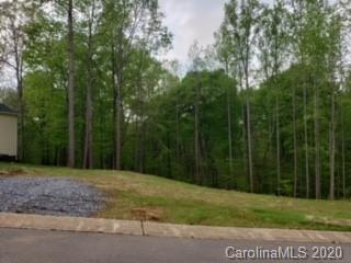 1028 Marguerite Dr, Lowell, NC 28098