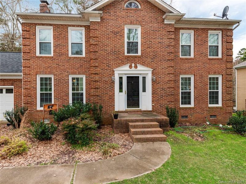 14600 Raynham Dr, Charlotte, NC 28262