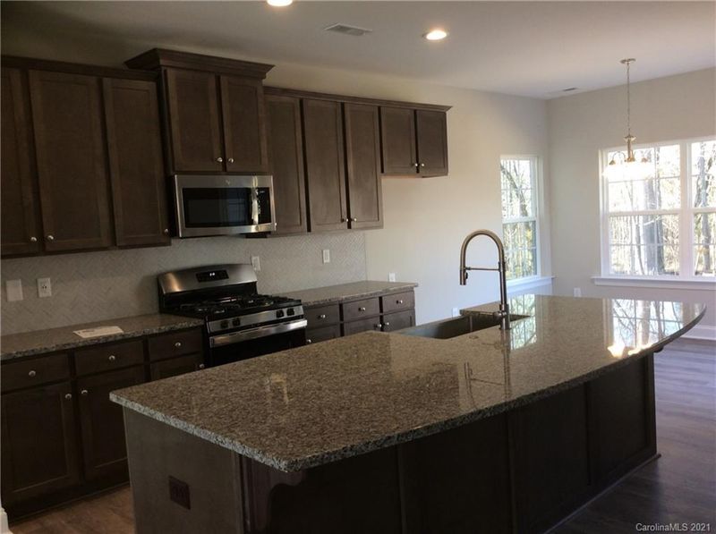 5212 Rocky River Crossing Rd, Harrisburg, NC 28075