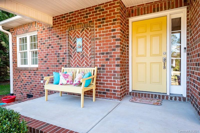 2829 Ed Reid St, Charlotte, NC 28216