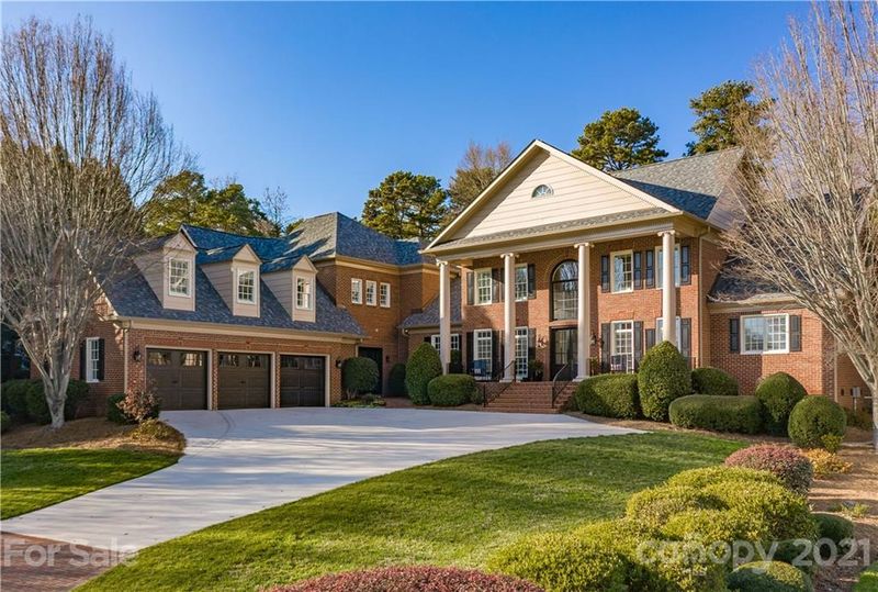 19003 Double Eagle Dr, Cornelius, NC 28031