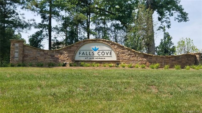 119 Outrigger Ln #109, Troutman, NC 28166