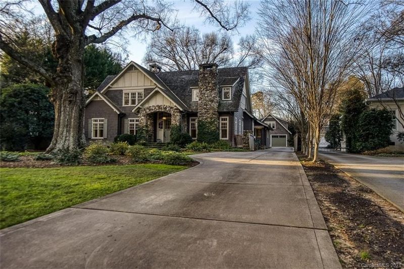 1950 Harris Rd, Charlotte, NC 28211