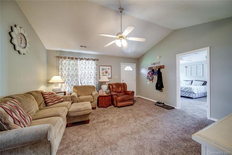 582 Frances St, Monroe, NC 28110