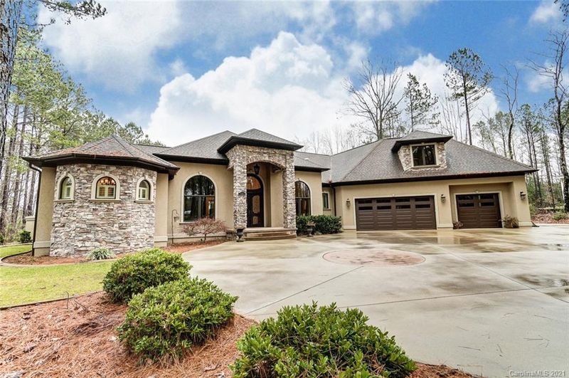 6656 Harbor Oaks Dr, Denver, NC 28037