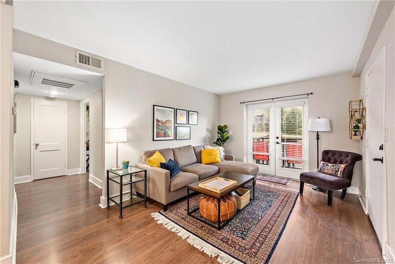 2427 Vail Ave #B-15, Charlotte, NC 28207