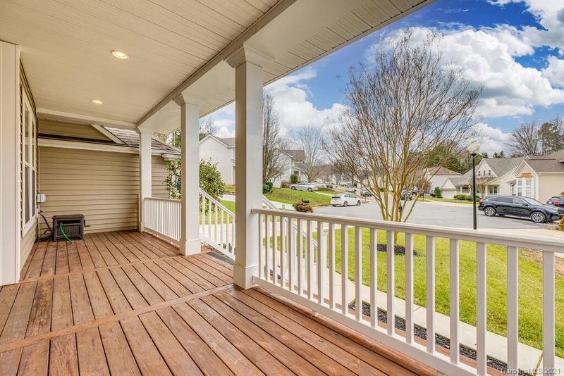 5603 Branthurst Dr, Charlotte, NC 28269