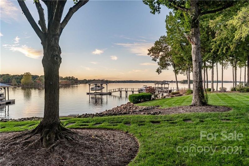 8343 Norman Estates Dr, Denver, NC 28037