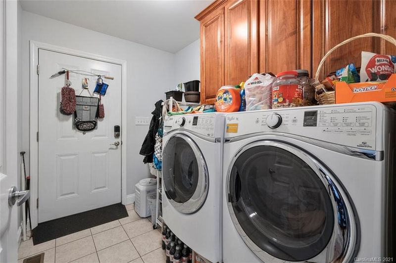 846 Westside Dr, Newton, NC 28658