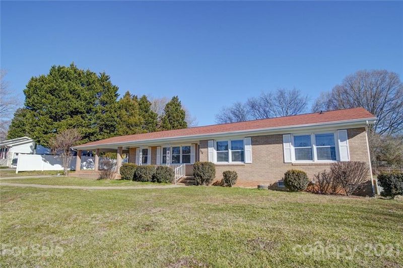 334 Pitts School Rd, Concord, NC 28027