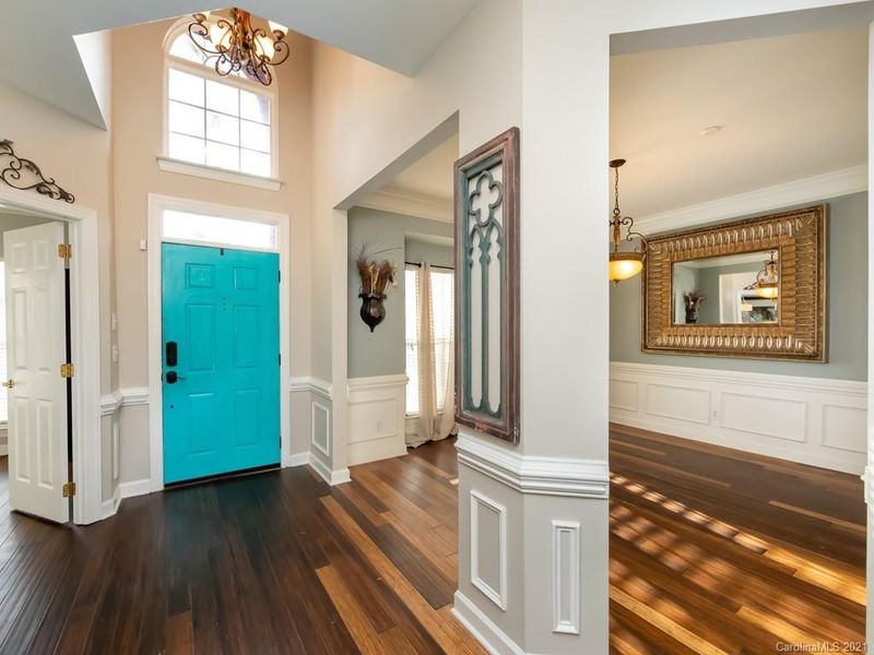 12511 Cedar Post Ln, Charlotte, NC 28215