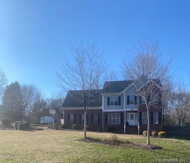 7929 White Cliffs Dr, Mint Hill, NC 28227