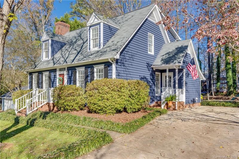 939 Pine Knoll Rd, Fort Mill, SC 29715