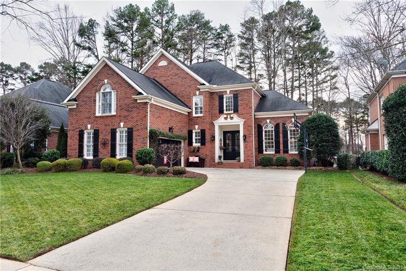 18601 Dembridge Dr #20, Davidson, NC 28036