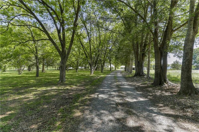 3210 Gordon Rd, York, SC 29745