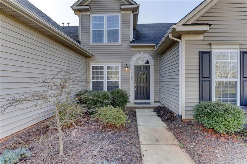 7207 Meyer Rd, Fort Mill, SC 29715