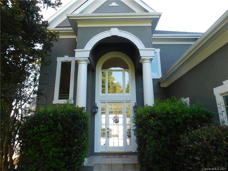 4664 Sierra View Dr, Denver, NC 28037