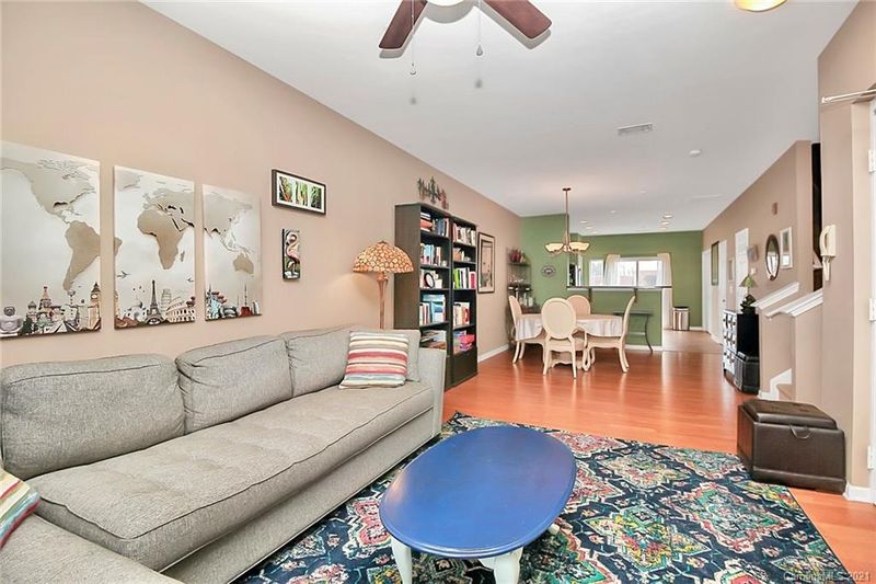 3941 Picasso Ct, Charlotte, NC 28205