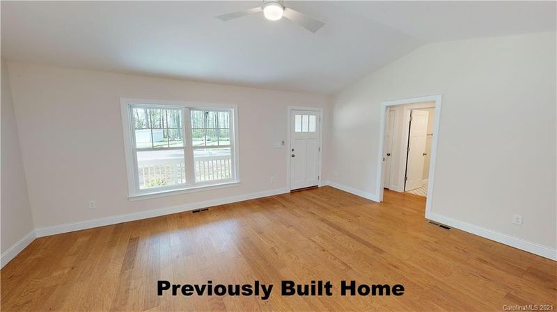 2408 Rebecca Ave, Charlotte, NC 28208