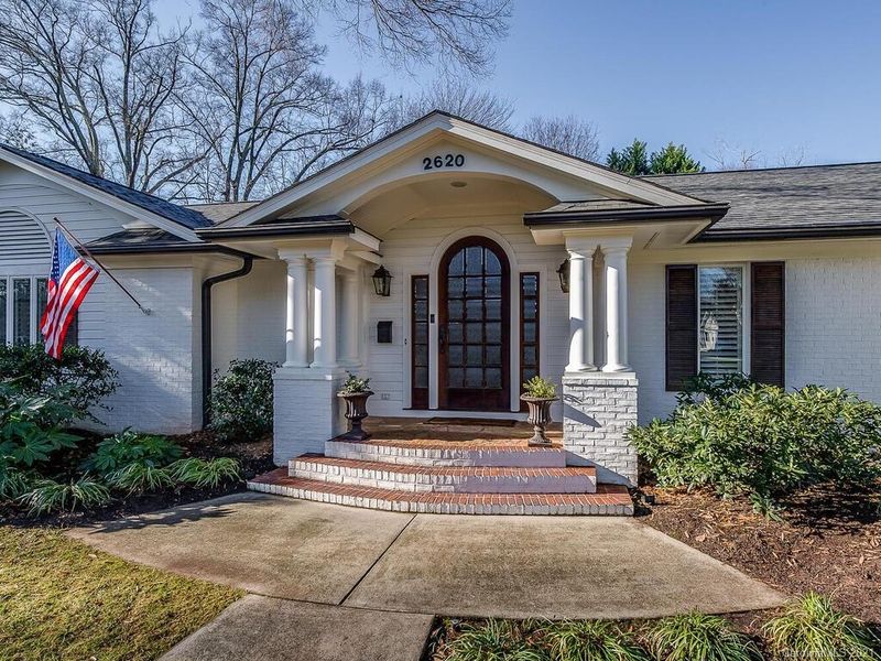 2620 Danbury St, Charlotte, NC 28211