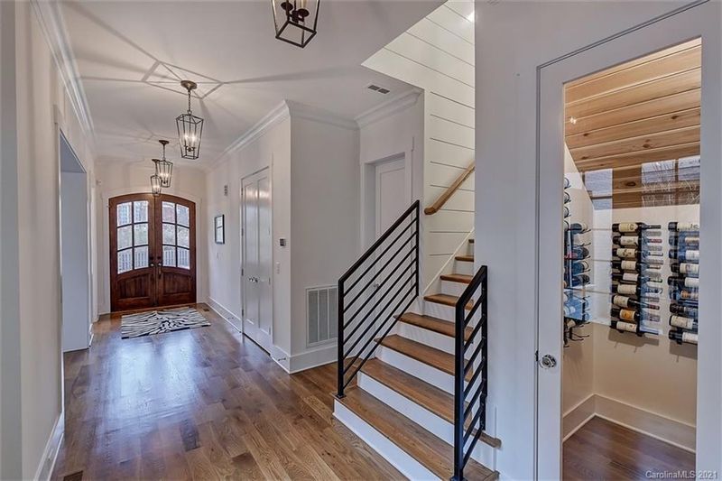 4643 Harper Ct, Charlotte, NC 28210