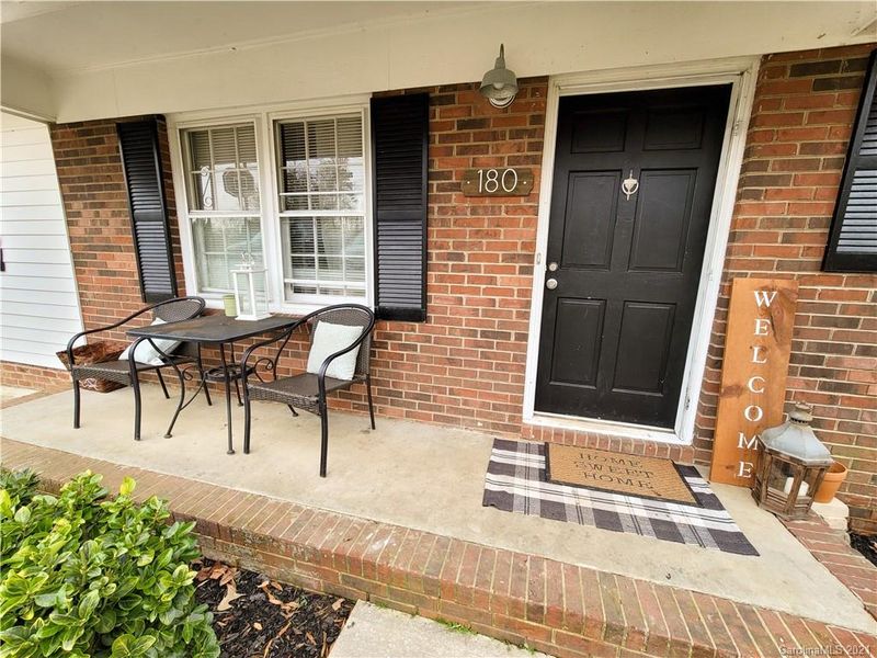 180 Fremont Loop, Mooresville, NC 28115