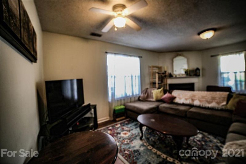5919 Running Deer Rd, Charlotte, NC 28214
