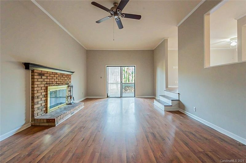 1050 Palmyra Dr, Tega Cay, SC 29708