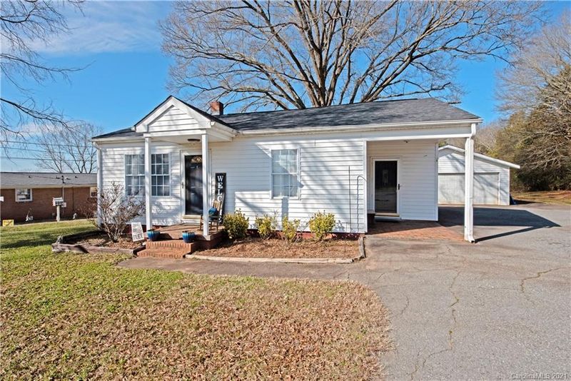 1102 Archibald Rd, Concord, NC 28025