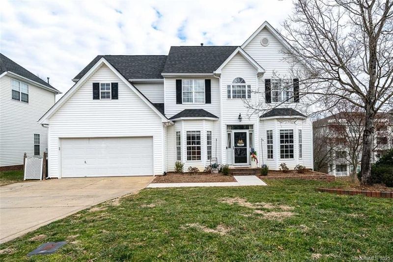 121 Mark Twain Ct, Mount Holly, NC 28120