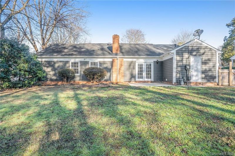8523 Kirchenbaum Dr, Charlotte, NC 28210