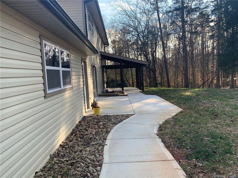 13416 Old Camden Rd, Midland, NC 28107