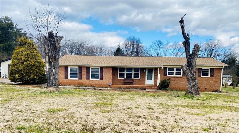 162 Jo Monni Loop, Statesville, NC 28625