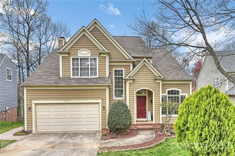 6417 Skyline Dr, Charlotte, NC 28269
