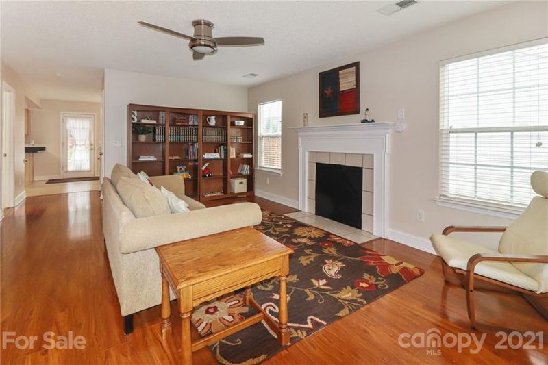 812 Settlement Dr, Clover, SC 29710