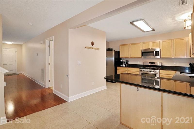 812 Settlement Dr, Clover, SC 29710