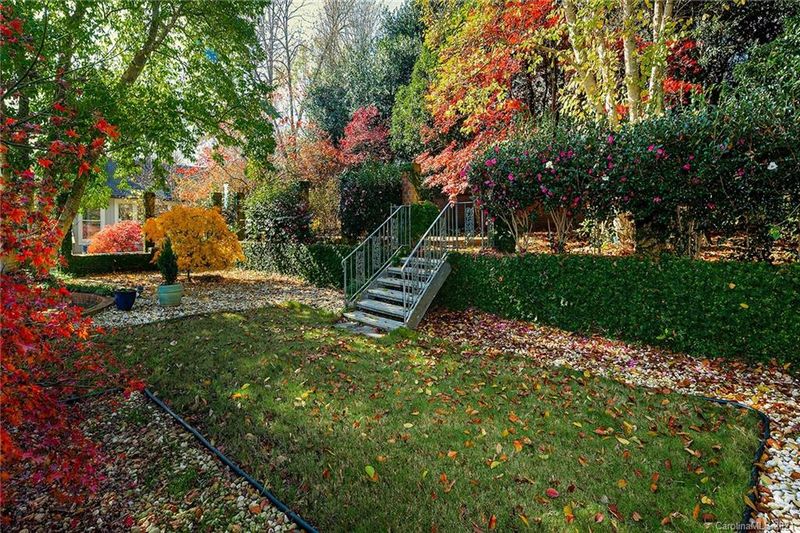 7729 Baltusrol Ln, Charlotte, NC 28210