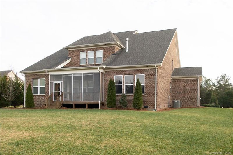 502 Pine Needle Ct, Weddington, NC 28104