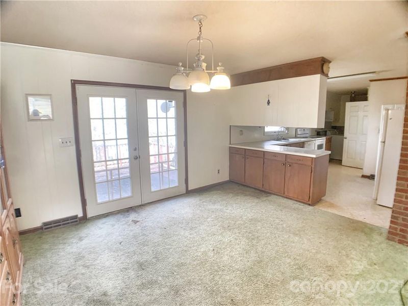 873 Coolwood Rd, Lincolnton, NC 28092