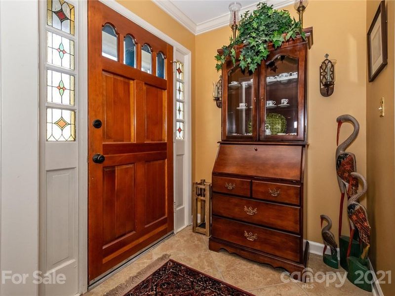 211 Chadmore Dr, Charlotte, NC 28270