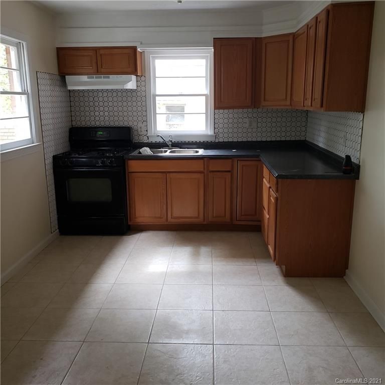 221 Logan Ave, Concord, NC 28025