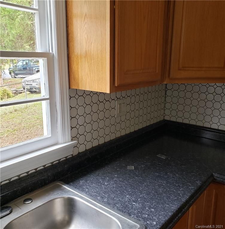 221 Logan Ave, Concord, NC 28025